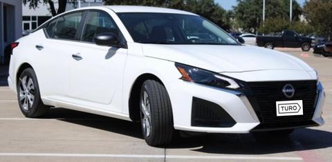 Nissan Altima 2025