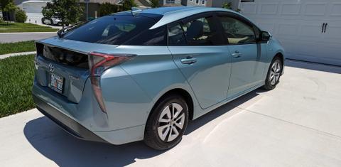 Toyota Prius 2017