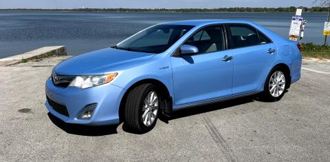 Toyota Camry Hybrid 2012