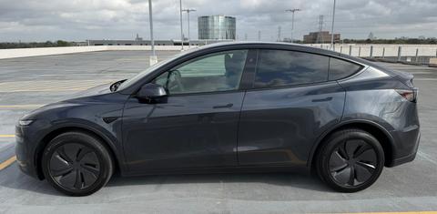 Tesla Model Y 2026