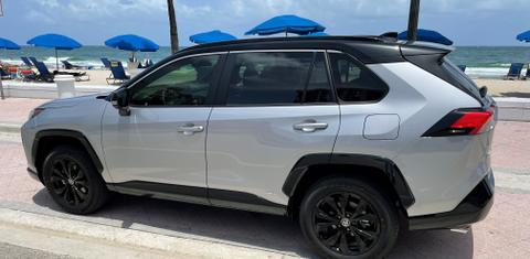 Toyota RAV4 Hybrid 2024
