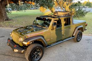 Jeep Gladiator car