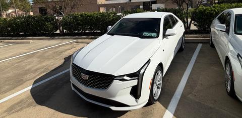 Cadillac CT4 2025