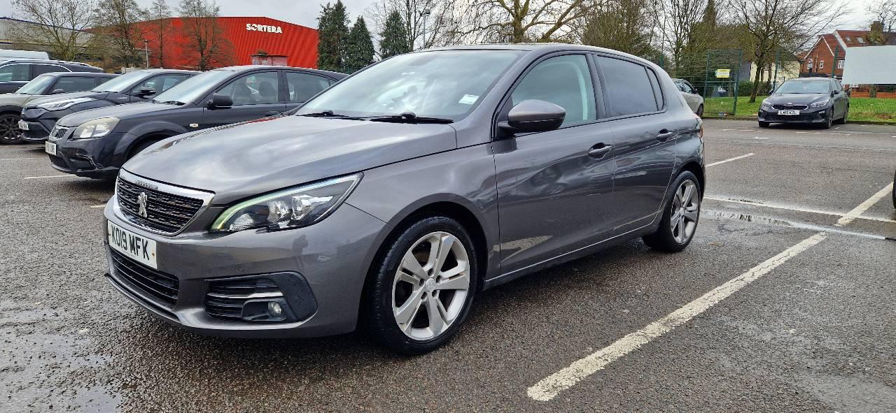 Peugeot 308 2019 in Coventry