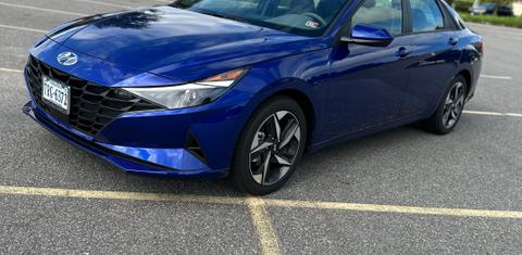 Hyundai Elantra 2023
