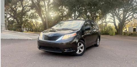 Toyota Sienna 2014