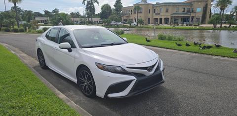 Toyota Camry 2021