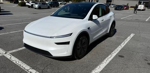 Tesla Model Y 2026