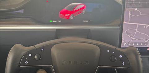 Tesla Model X 2024