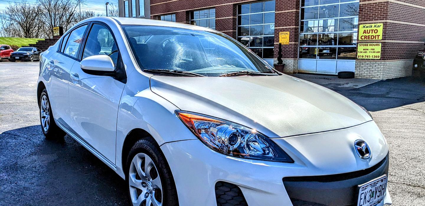Mazda Mazda3 2013 rental in Kansas City, MO by Tanner W. Turo