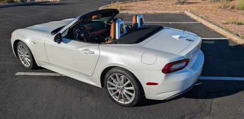 FIAT 124 Spider 2018