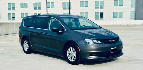Chrysler Voyager 2023
