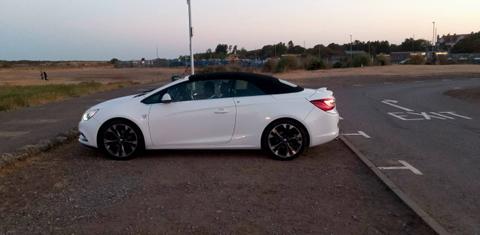 Vauxhall Cascada 2016