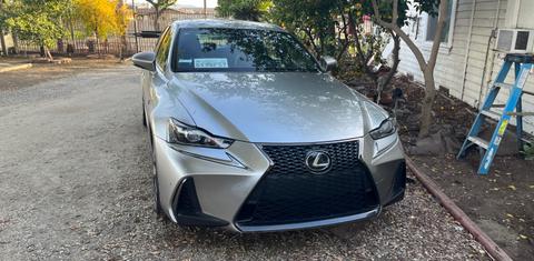 Lexus IS 2019