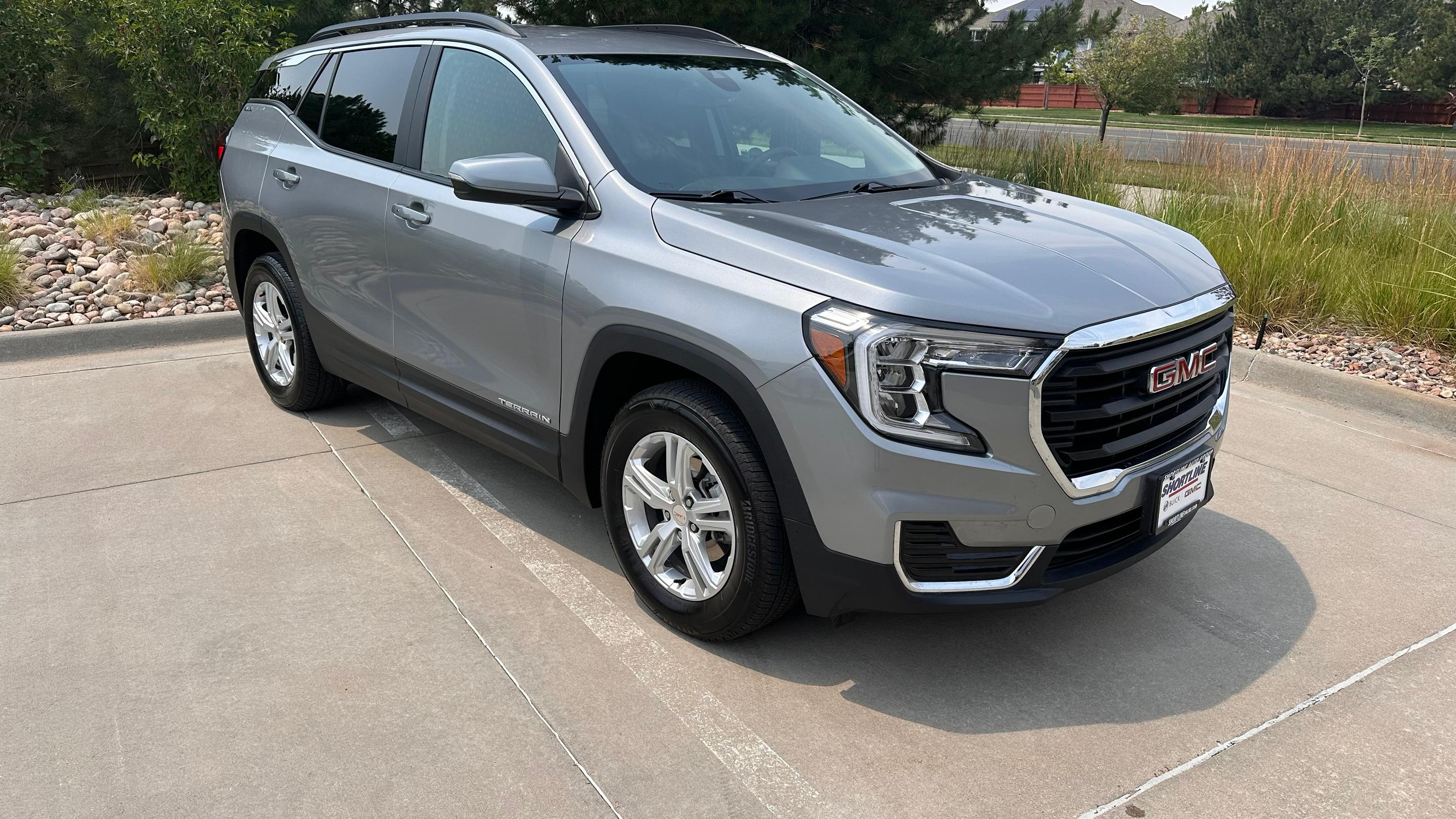 GMC Terrain 2024 in Aurora, CO
