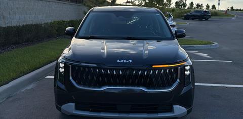 Kia Carnival 2025