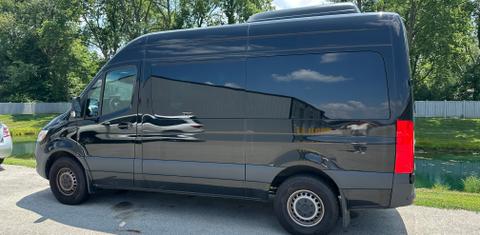 Mercedes-Benz Sprinter 2024