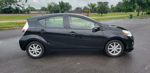 Toyota Prius c 2012
