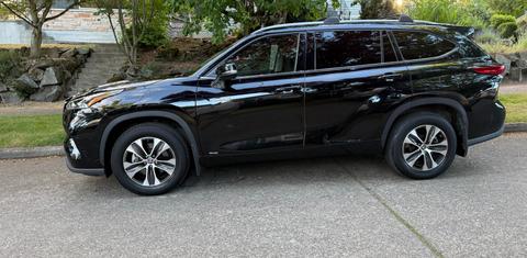 Toyota Highlander Hybrid 2021