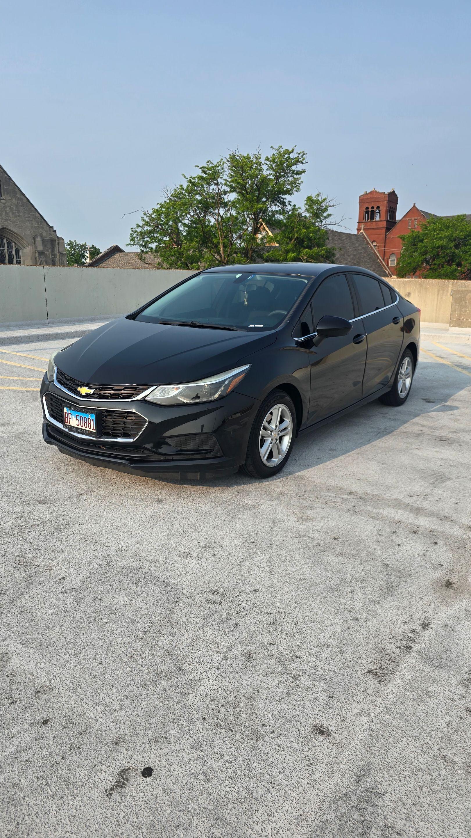 Chevrolet Cruze 2017 in Carpentersville, IL