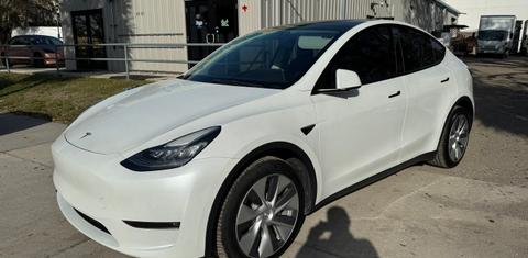 Tesla Model Y 2022