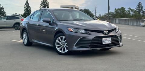 Toyota Camry 2021