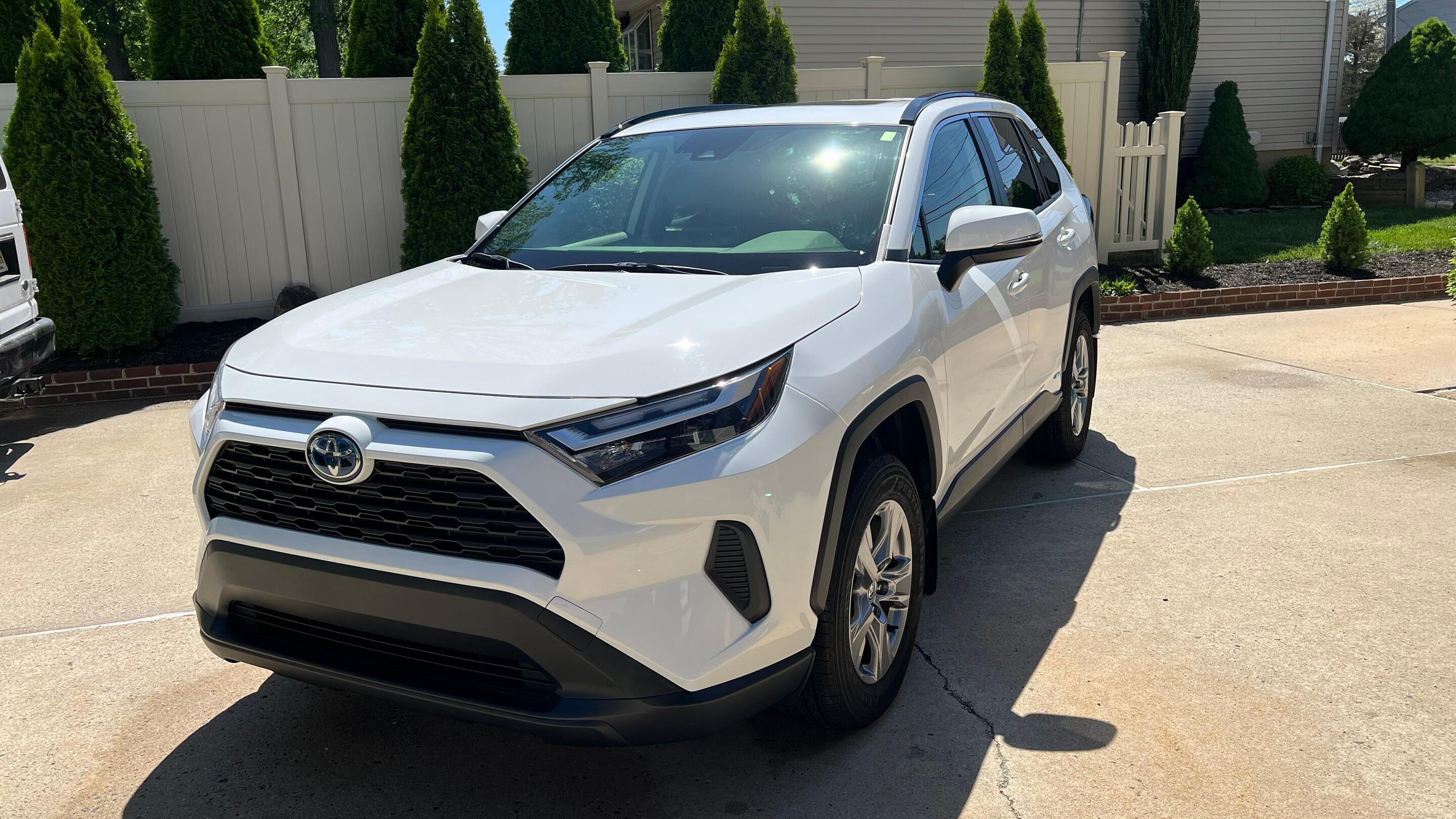 Toyota RAV4 Hybrid 2023 in Littleton, CO