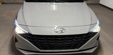 Hyundai Elantra 2021