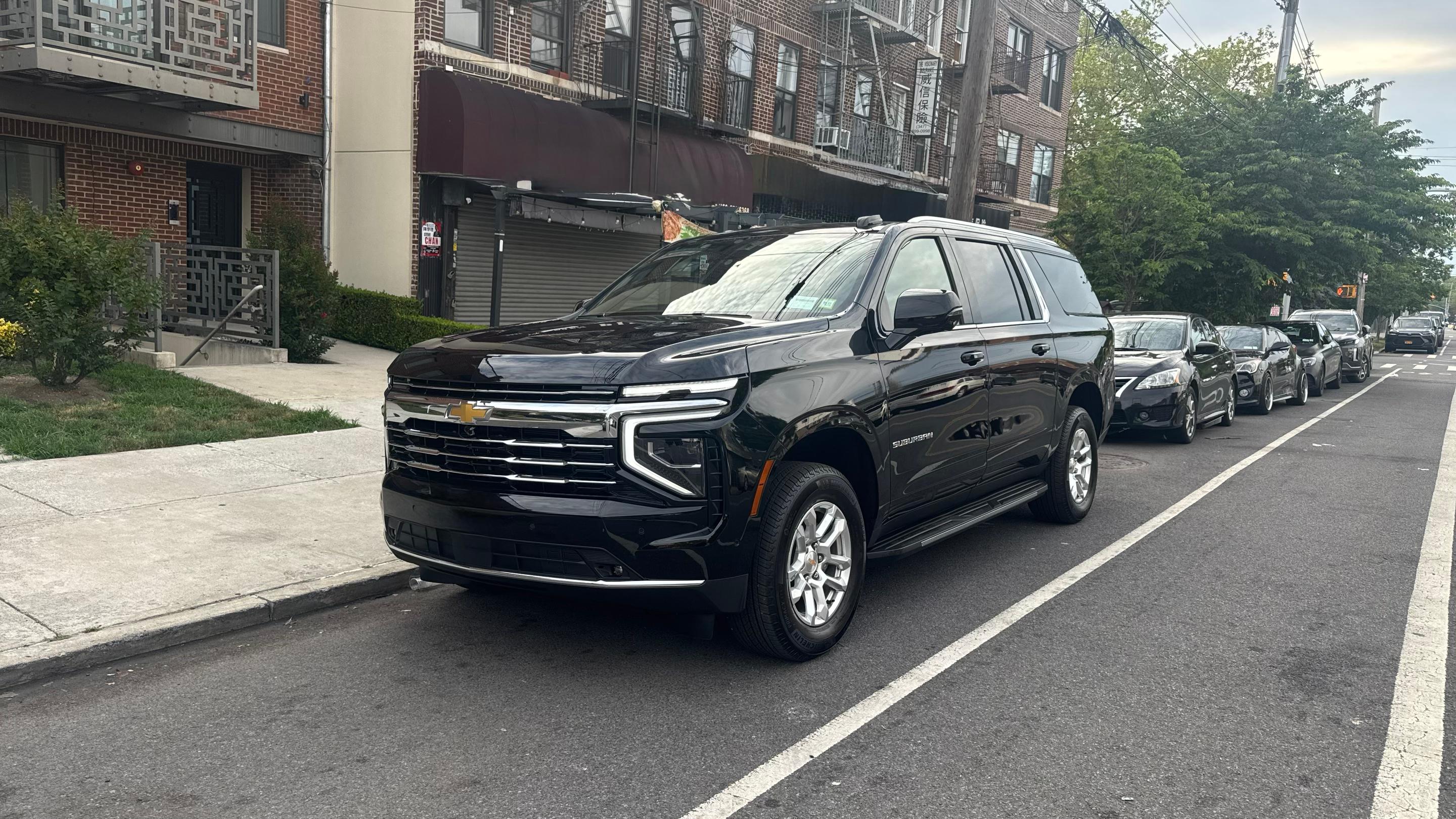 Chevrolet Suburban 2026 in Hoboken, NJ