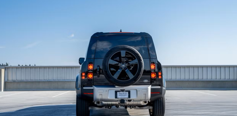 Land Rover Defender 2023