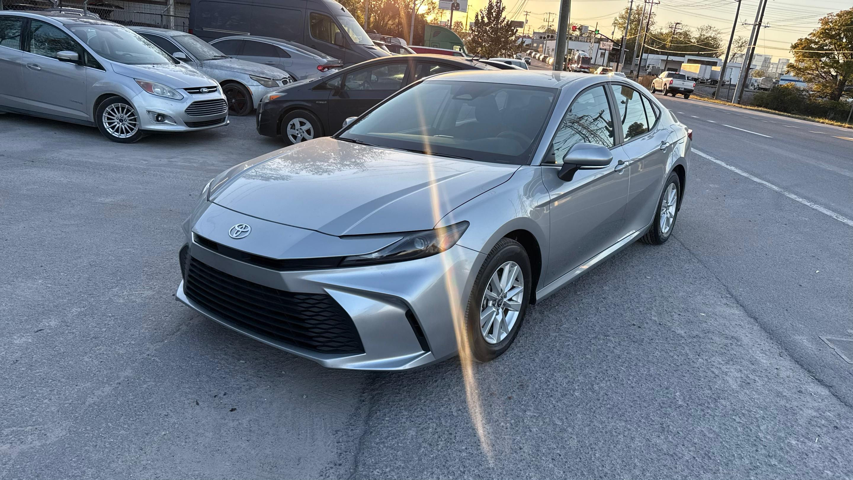 Toyota Camry Hybrid 2025 in 
