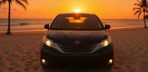 Toyota Sienna 2013