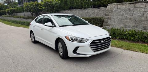 Hyundai Elantra 2017