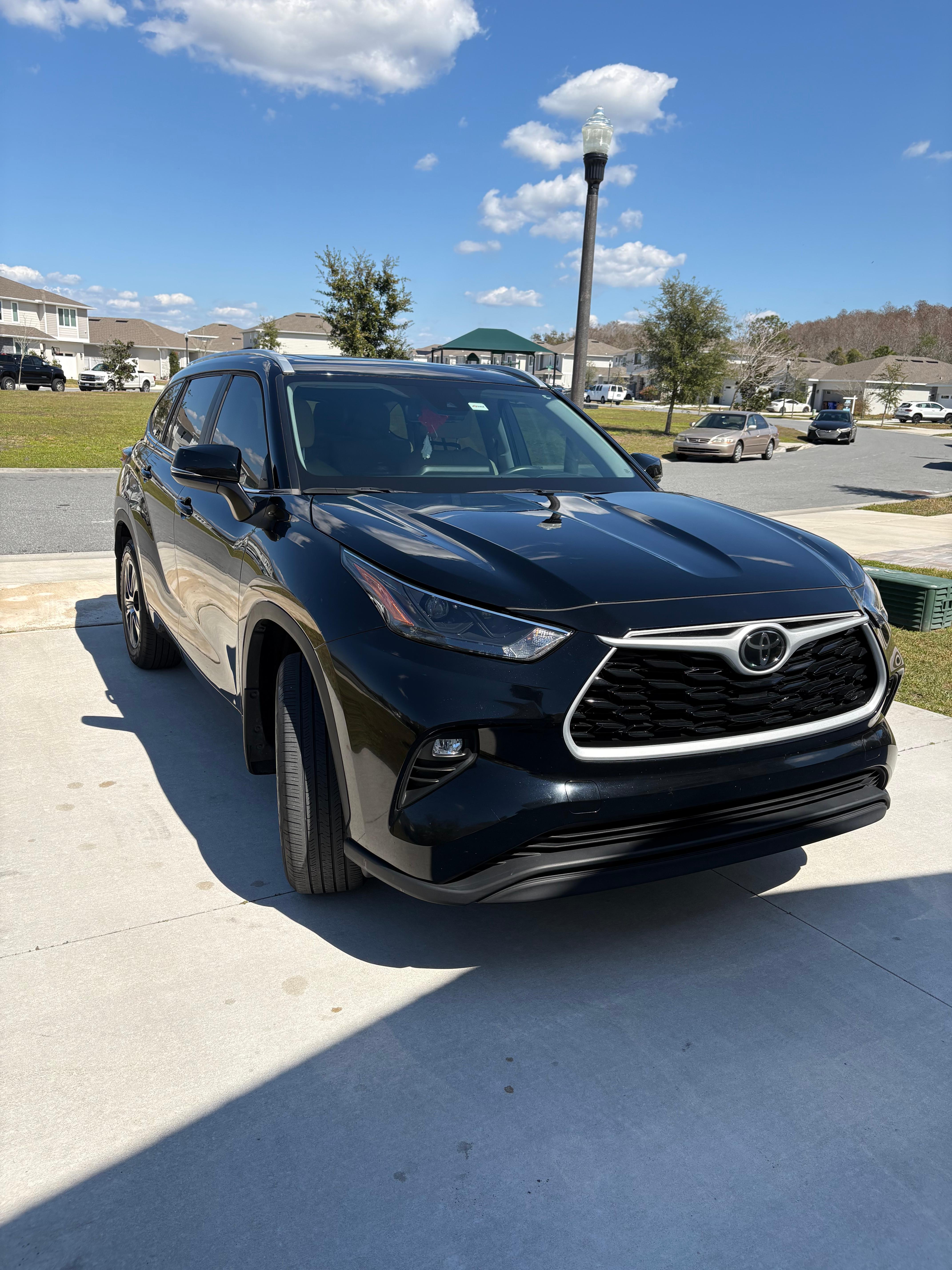 Toyota Highlander 2024 in Kissimmee, FL