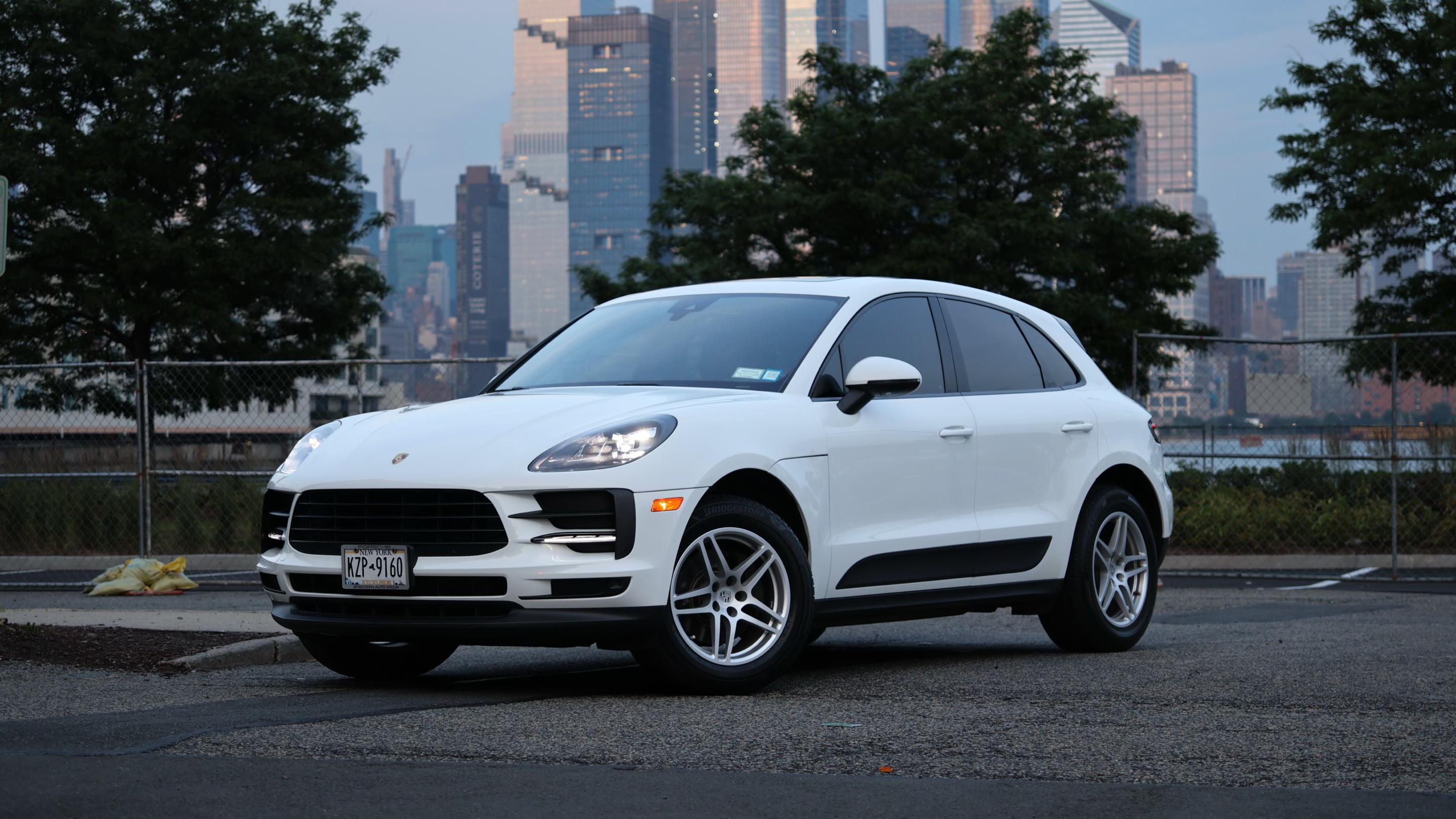 Porsche car hire in New York from £79/day KAYAK