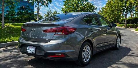 Hyundai Elantra 2019