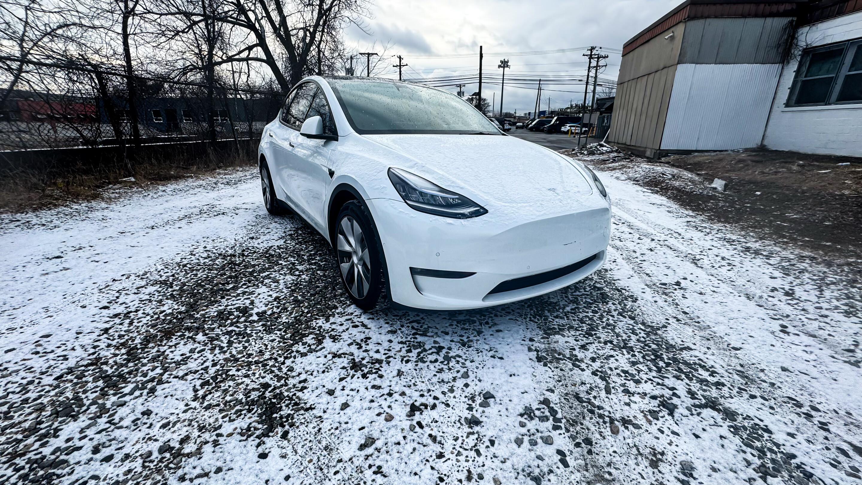 Tesla Model Y 2021 in 