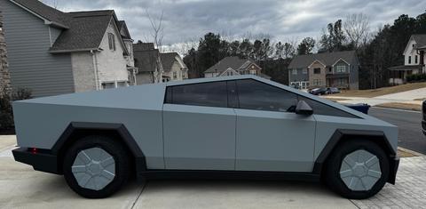 Tesla Cybertruck 2024