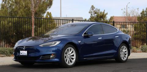 Tesla Model S 2016