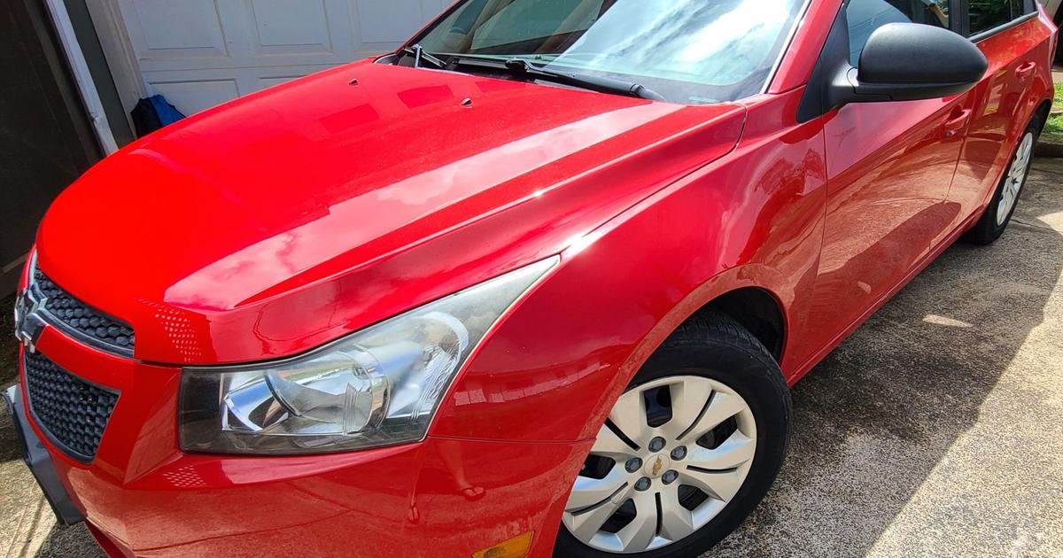 Chevrolet Cruze 2014 rental in Lihue, HI by Raelyn M. Turo