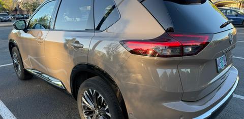 Nissan Rogue 2024