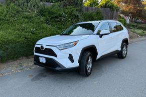 Toyota RAV4 2025 in Palo Alto