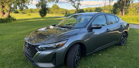 Nissan Sentra 2024