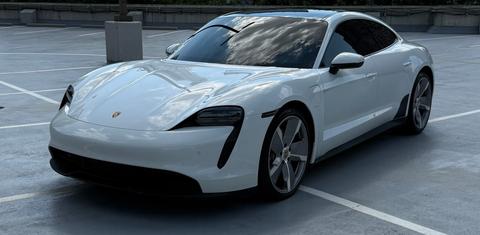 Porsche Taycan 2021