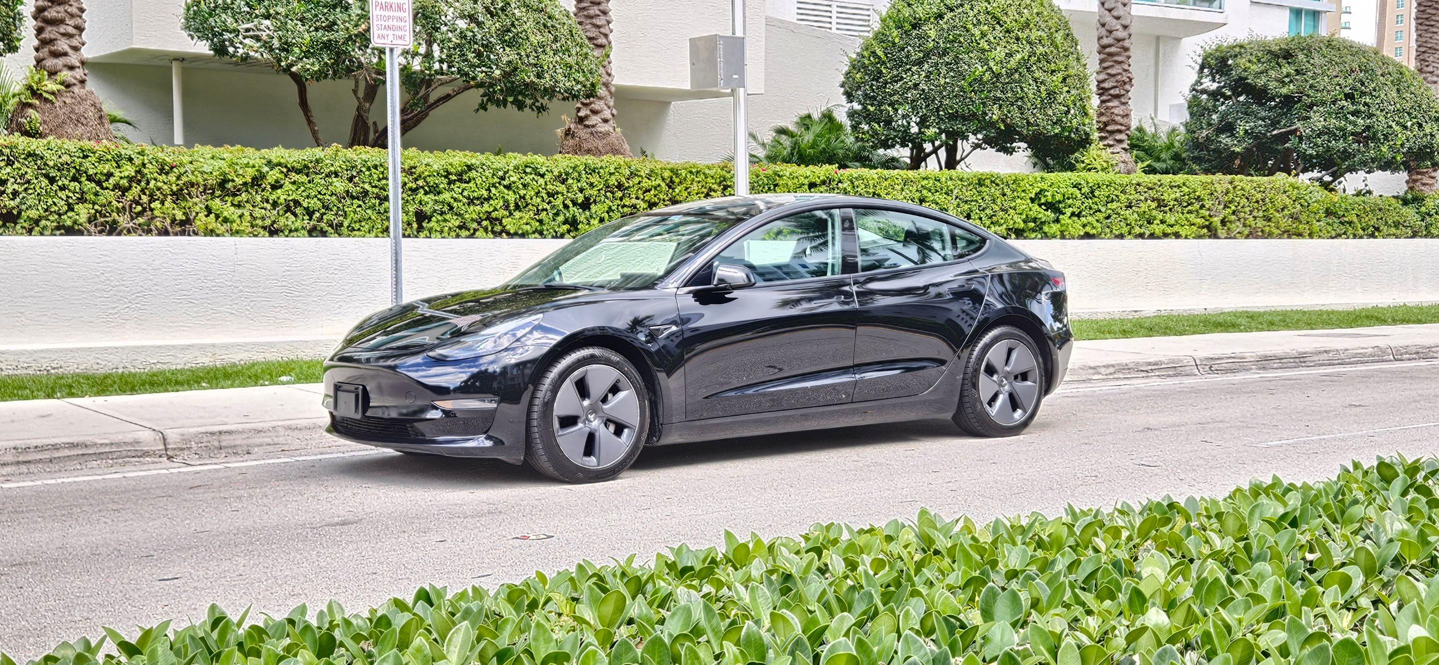Tesla Model 3 2022 in Hollywood, FL