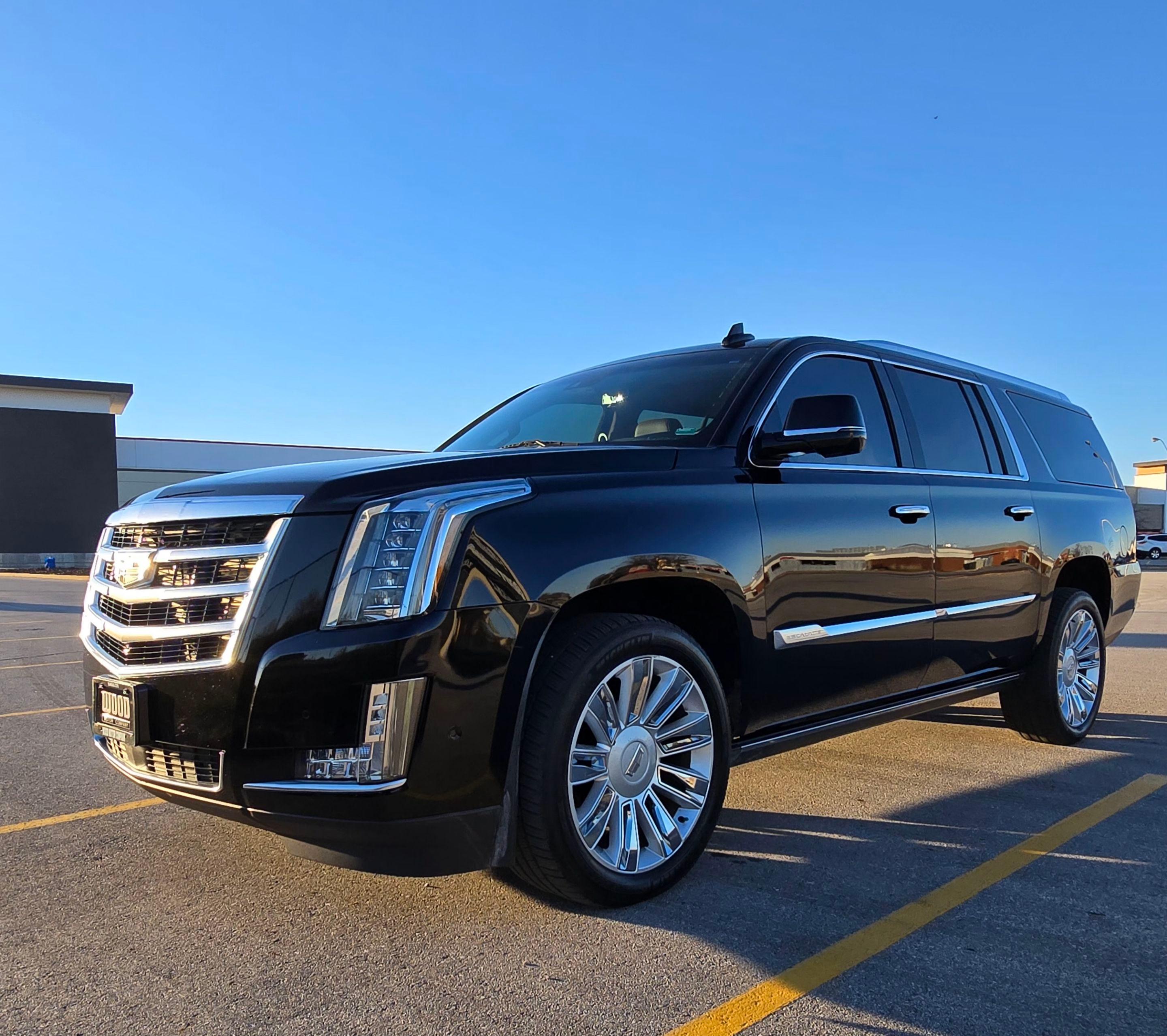 Cadillac Escalade ESV 2018 in West Des Moines, IA