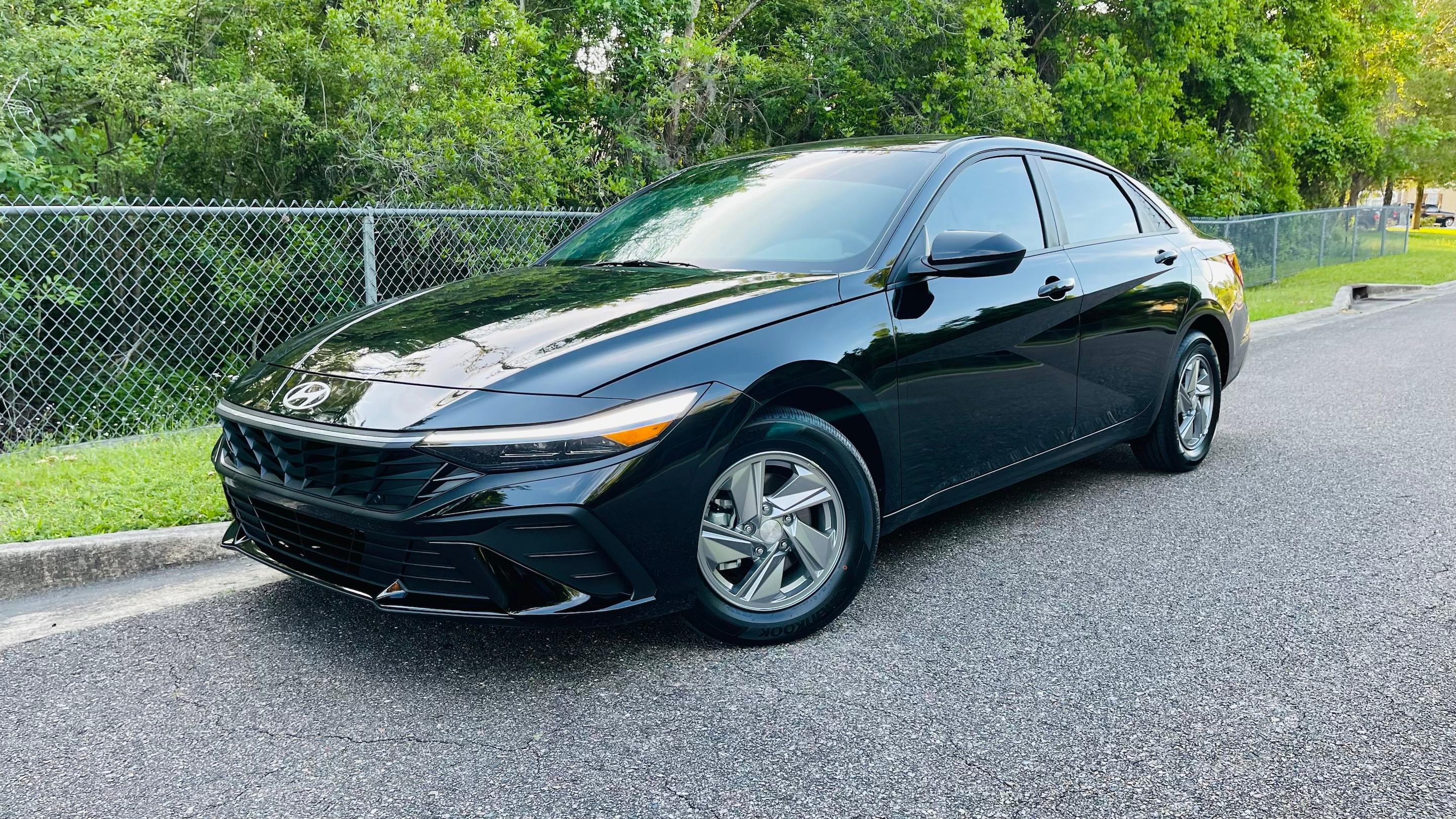 Hyundai Elantra 2024 in Jacksonville, FL