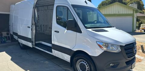 Mercedes-Benz Sprinter Cargo 2024