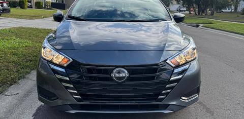 Nissan Versa 2024