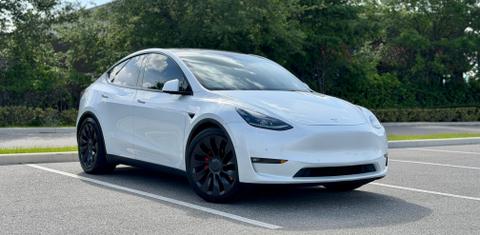 Tesla Model Y 2022